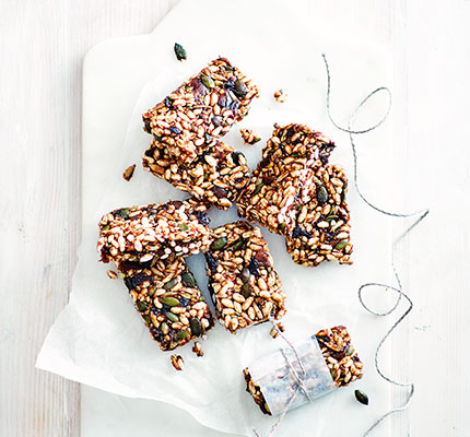 Chewy no-bake cereal bars