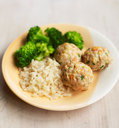 Weaning recipe: Chicken meatballs