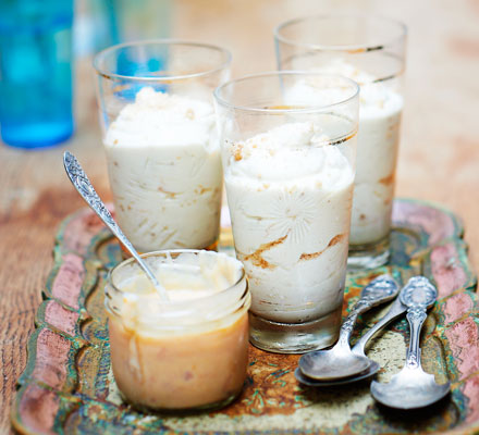 Orange & rhubarb amaretti pots