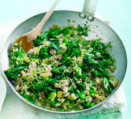 Barley & broccoli risotto with lemon & basil