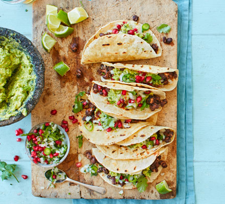 Spicy black bean tacos