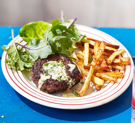 Steak haché with pommes frites & cheat’s Béarnaise sauce