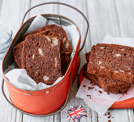 Dark chocolate, banana & rye loaf