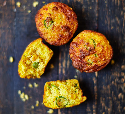 Jalapeño & cheddar corn rolls