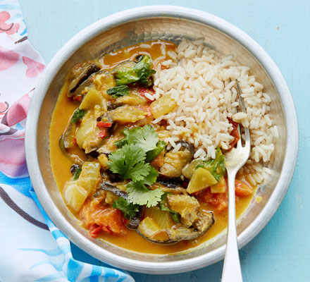 Roast aubergine & coconut curry