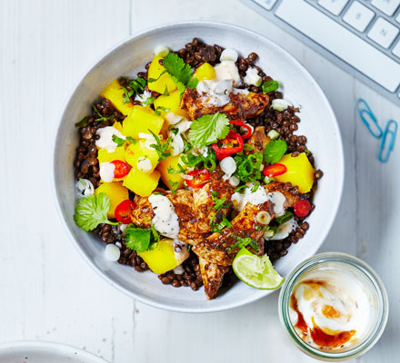 Jerk chicken & mango bowl