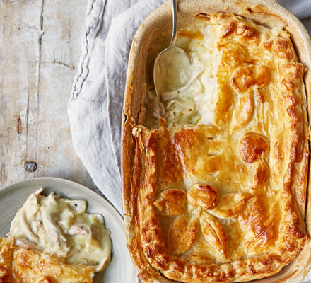 Chicken, leek & cider pie