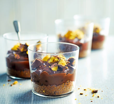 Chocolate & ginger honeycomb cheesecakes