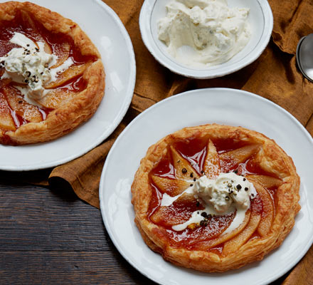 Sticky pear tarts with Roquefort cream