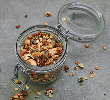 Savoury granola