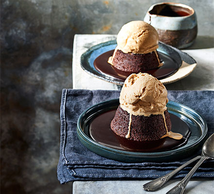 Espresso mud cakes, chocolate syrup & ice cream