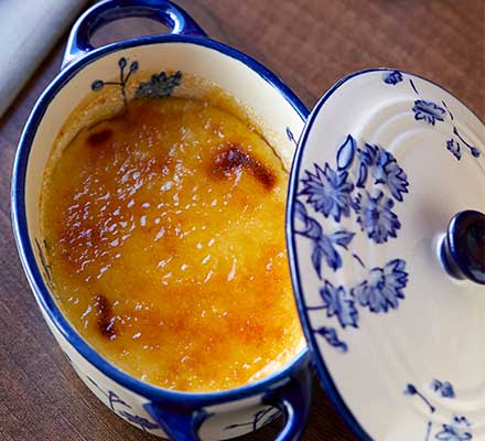 Vanilla lemongrass crème brûlée