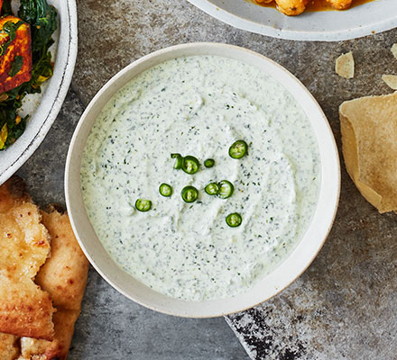 Coriander & mint raita