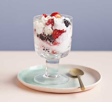 Vegan Eton mess