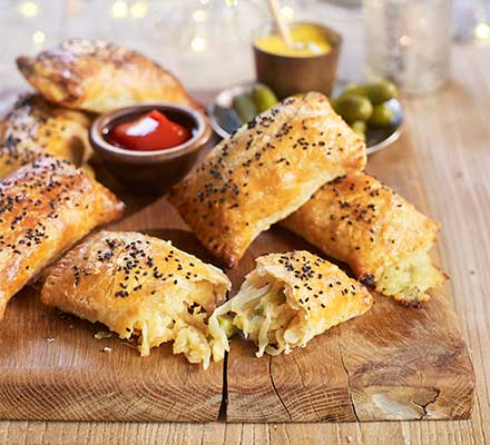 Cheese & onion rolls