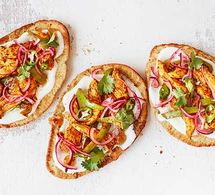 Chicken tikka masala pizzas