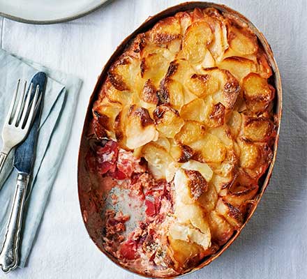 Gratin of fresh & smoked salmon, beetroot, potatoes & dill