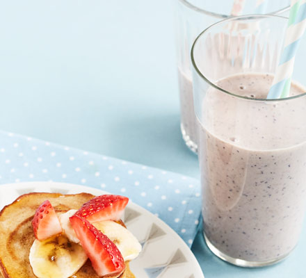 Two-minute breakfast smoothie