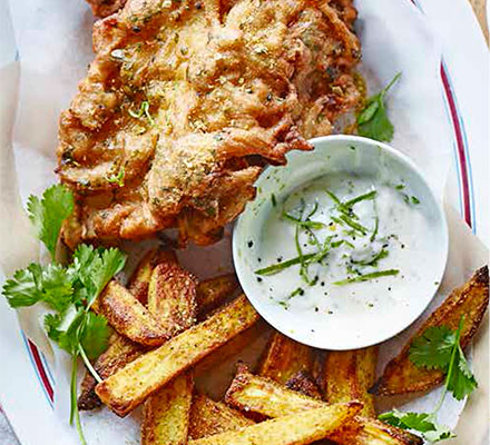 Onion bhaji fish & chips