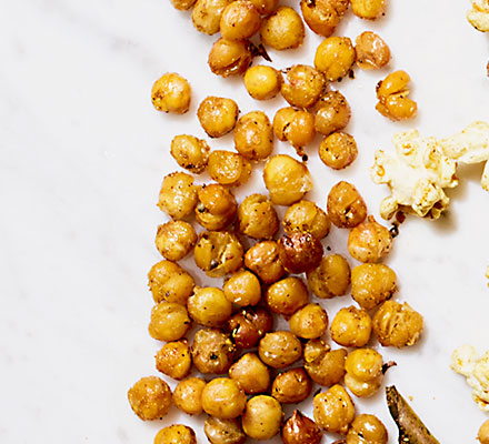 Basic curried roast chickpeas