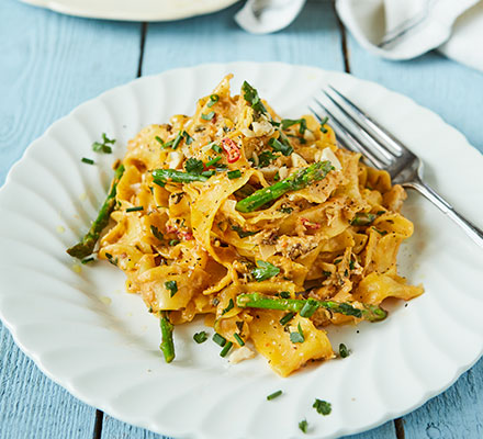 Crab & asparagus pappardelle