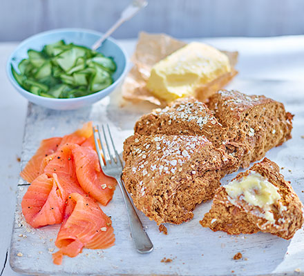 Black treacle & oat soda bread with pickled cucumbers, smoked salmon & homemade butter