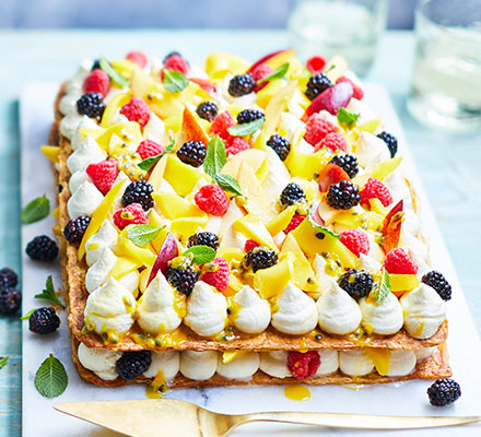 Summer fruit & mascarpone tart