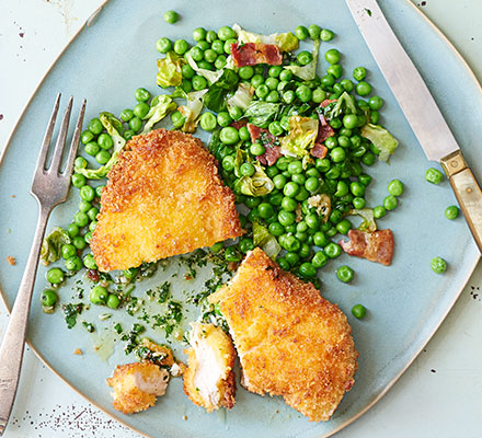 Quick braised lettuce, peas & bacon