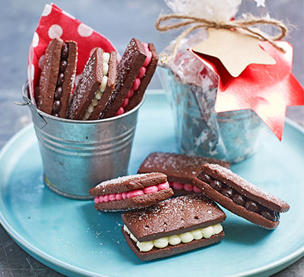 Bourbon biscuits