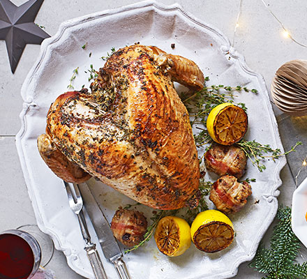 Thyme & garlic turkey crown