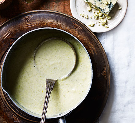 Leek, fennel & potato soup with cashel blue cheese