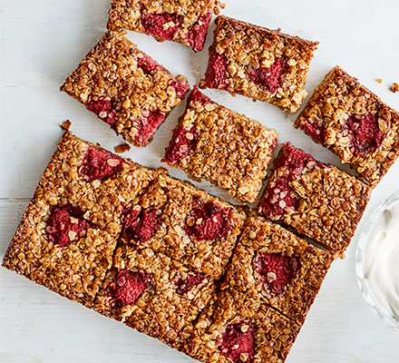 Raspberry honey flapjacks