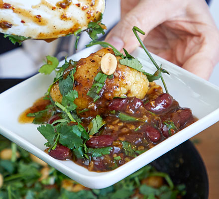 Kung pao-style cauliflower & kidney beans