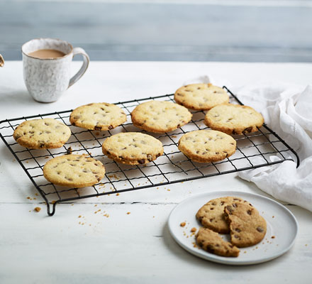 Chocolate chip shortbread