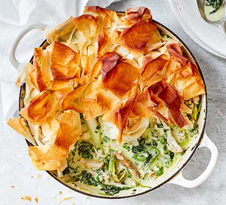 Herby spring chicken pot pie