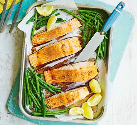 Teriyaki salmon & green beans