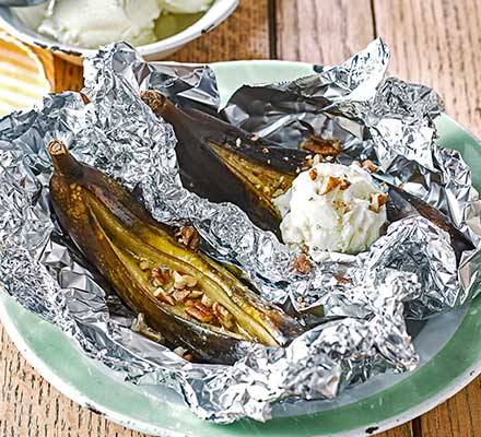 Barbecued banoffee splits