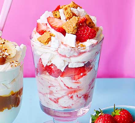 Strawberry cheesecake Eton mess