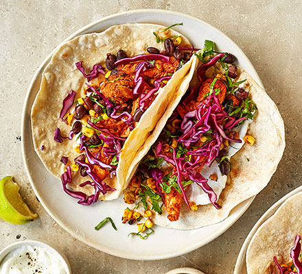 Chicken & sweetcorn tacos