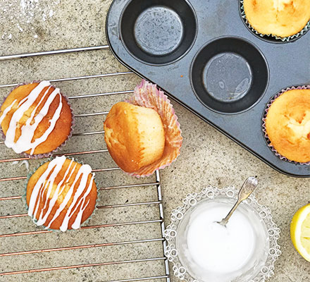 Easy lemon muffins