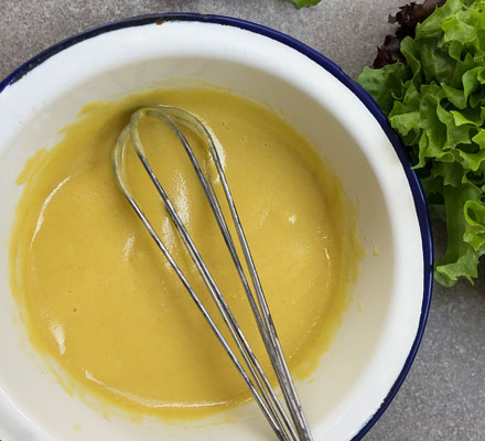 Easy salad dressing