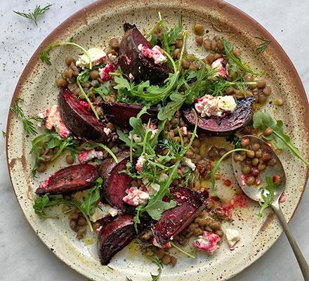 Roasted beetroot & raw honey salad