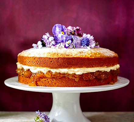 Gooseberry jam, muscat & mascarpone cake