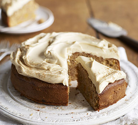 Apricot, cinnamon & olive oil cake