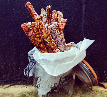 Spiced pork crackling straws