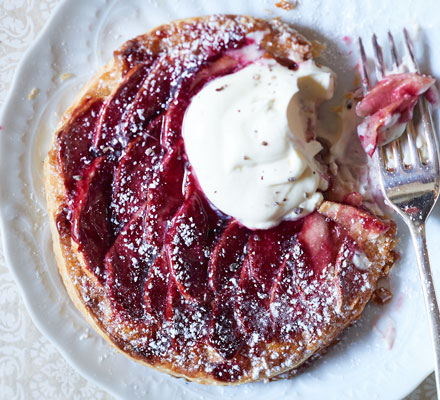 Chinon apple tarts