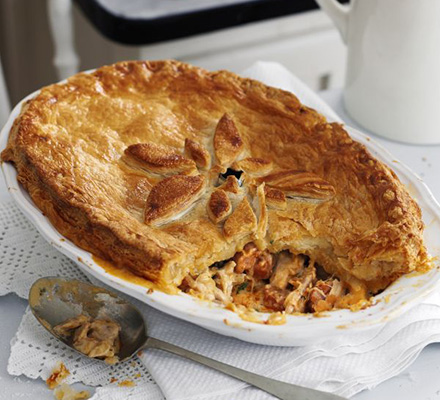 Chicken & chorizo pie