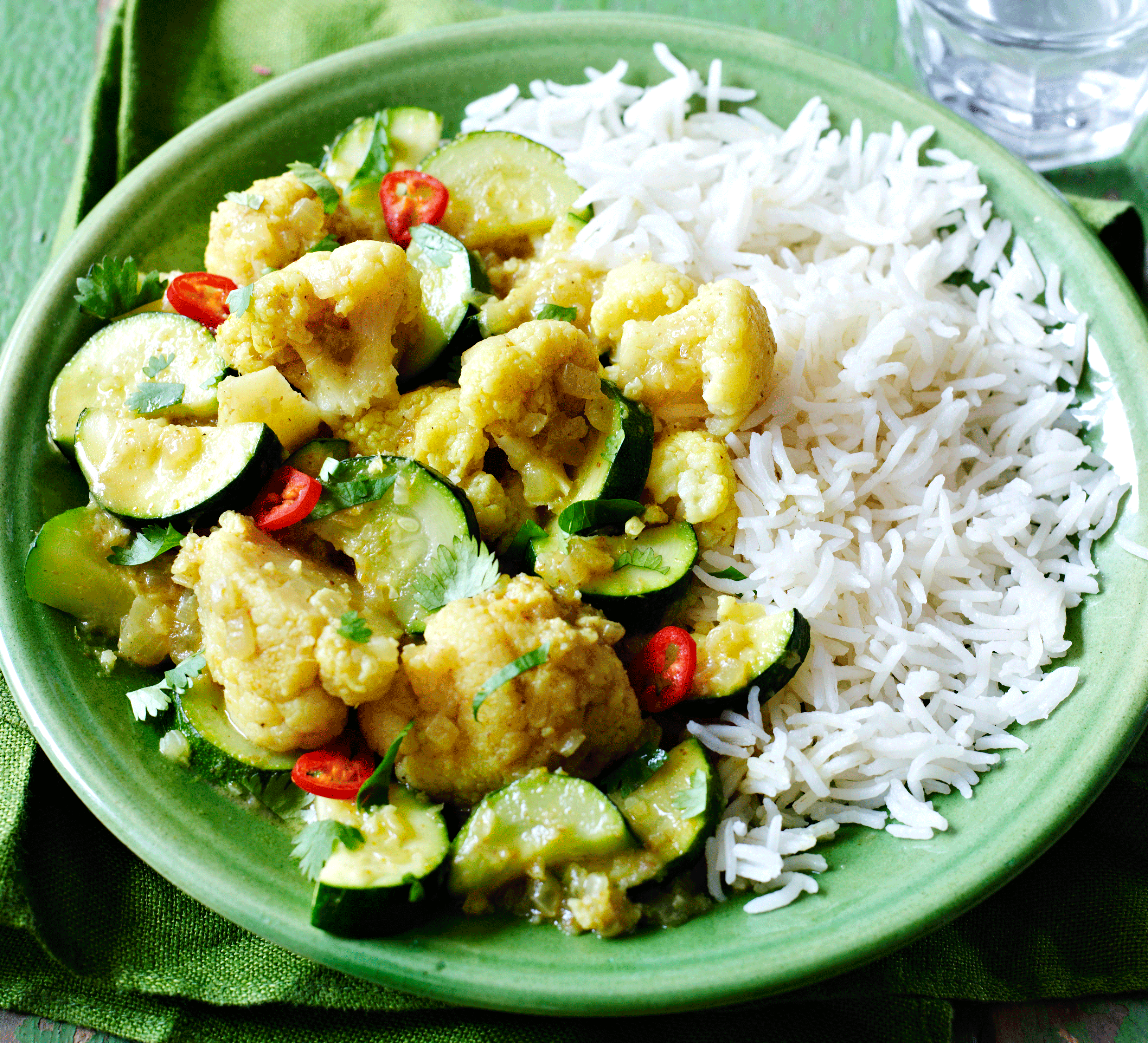 Courgette & cauliflower yellow curry