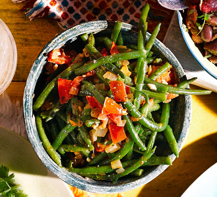 Fry bodi (Caribbean green beans)