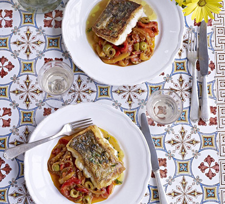 Hake with stewed peppers